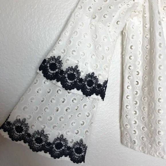 SOLD Bailey 44 Off Shoulder Embroidered White Eyelet Blouse - Picture 4 of 12